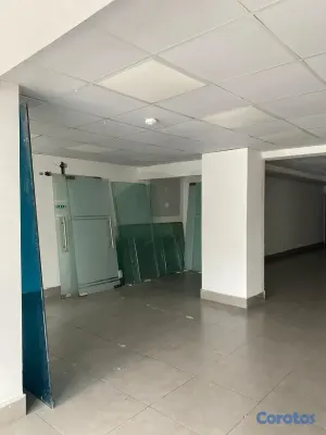 oficinas y locales comerciales - EDIFICIO CORPORATIVO EN LA 27 DE FEBRERO 4