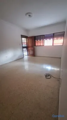 apartamentos - APARTAMENTO EN ALQUILER – LOS RESTAURADORES. Primer nivel.
 2