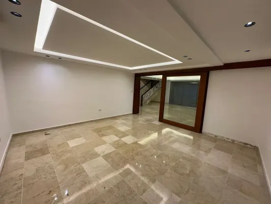 casas - Alquiler Casa Sin Amueblar de 4 Habitaciones, Bella Vista, Santo Domingo 7