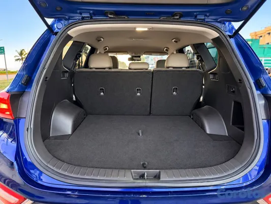 jeepetas y camionetas - 2019 HYUNDAI SANTA FE SE  4