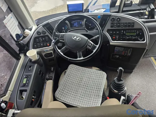 camiones y vehiculos pesados - GUAGUA HYUNDAI UNIVERSE RECIEN IMPORTADA 2015 POCO 4