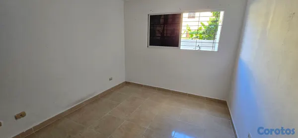apartamentos - 1er piso en reparto peralta frente a las praderas santiago  10