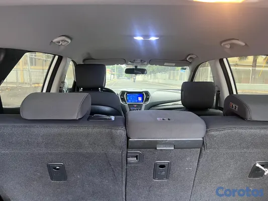 jeepetas y camionetas - Hyundai Santa Fe 2013 12