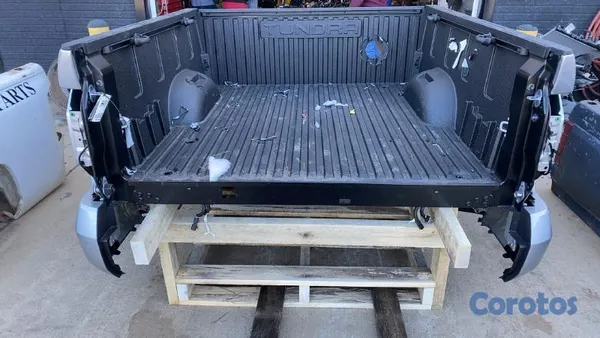 repuestos - Cama Para Toyota Tundra 2025 Crew Cab 5"5 2