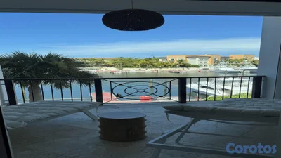 Venta de apartamento amueblado frente a la Marina de Cap Cana