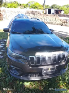 ¡SE VENDE vehiculo