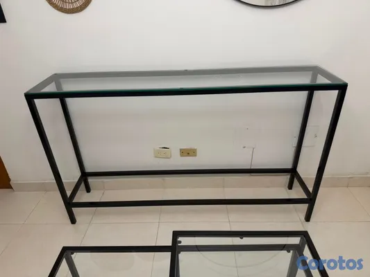 muebles y colchones - Repisa y mesa de centro de hierro con tope de cristal. Ambas como nuevas.  2