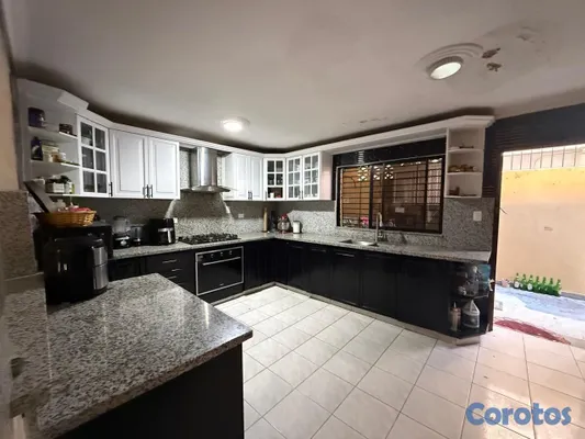 casas - Venta de Casa en La Castellana  6