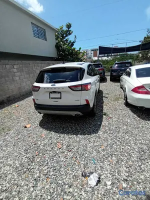 jeepetas y camionetas - Ford escape SE año 2020 buena para todo 7