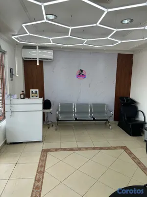 oficinas y locales comerciales - 💈🔥 ¡BARBERO, TENEMOS UN ESPACIO PARA TI! 
 3