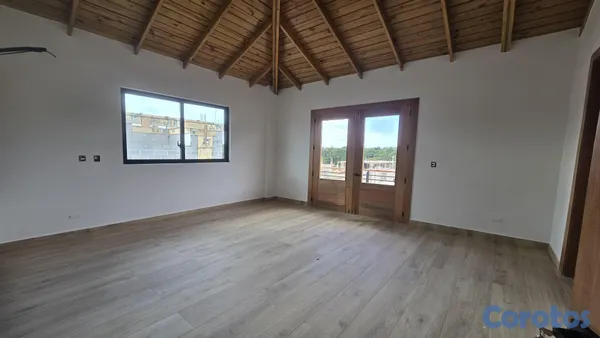 casas vacacionales y villas - Villa Moderna 2 Niveles de| 500m² Terreno en Jarabacoa 5