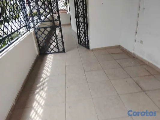 apartamentos - Apartamento en alquiler en Renacimiento | 3 Hab |  4