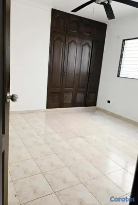 apartamentos - Alquilo en Av. Enriquillo excelente residencial cercano al Bravo 105 mts, 2hab 11