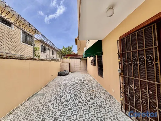 casas - Casa de 3 habitaciones en venta en Las Praderas 8