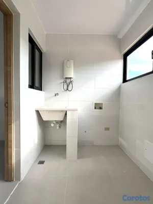 apartamentos - Venta | 2DO NIVEL CON TERRAZA | Zona Universitaria 6