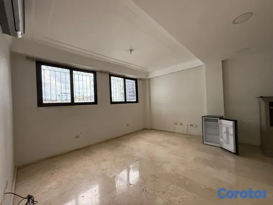 apartamentos - los Casicasgos próx al hotel Dominican fiesta piso 5 de 3 hab con baños  8