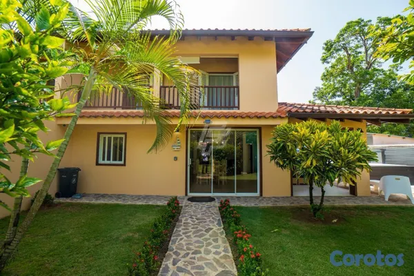 casas vacacionales y villas - Villa 4BR + Loft steps to Beach Heated Jacuzzi Garden 2
