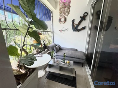 vendo piantini dos habitaciones 1.5 baños balcón parqueo cuarto de servicio 
