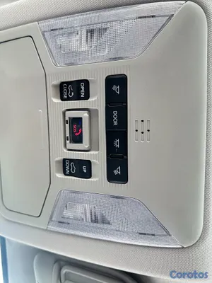 jeepetas y camionetas - TOYOTA RAV4 XLE 2023 4