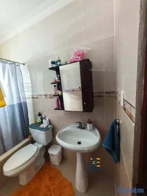 apartamentos - SE VENDE Apartamento con Tres Habitaciones y tres  10