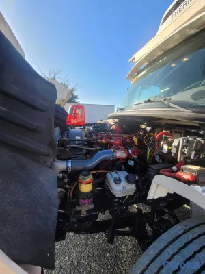 camiones y vehiculos pesados - FREIGHTLINER M2 106 AÑO 2019 9