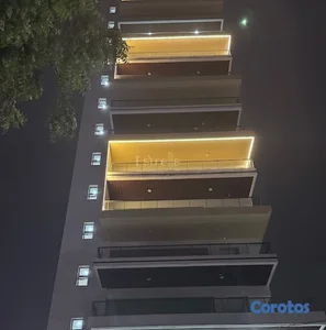 Apartamento en venta en los Cacicazgos (221mts2) de 3 habitaciones con baño c/u