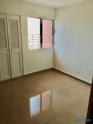 apartamentos - APARTAMENTO AMPLIO Y LUMINOSO!  Residencial Mercurio, Santo Domingo, DN. 5