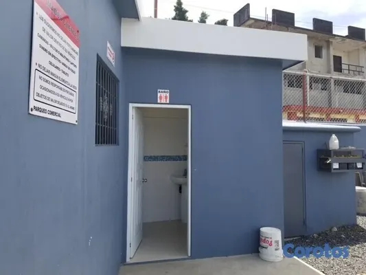 oficinas y locales comerciales - Se vende Parqueo Comercial detrás parada Metro Mamá Tingó 9