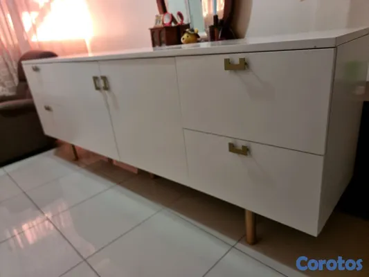muebles y colchones - vendo credenza usada como nueva  7