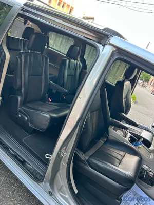jeepetas y camionetas - Dodge caravan 2019 sxl 2