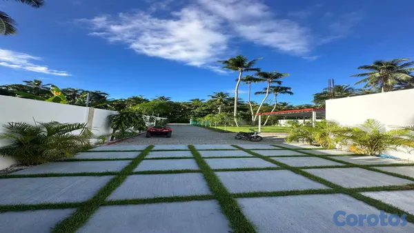 casas vacacionales y villas - Alquiler de Lujosa villa en Segunda línea de playa 2