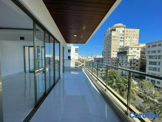 apartamentos - Apartamento en venta en los Cacicazgos (221mts2) de 3 habitaciones con baño c/u 2
