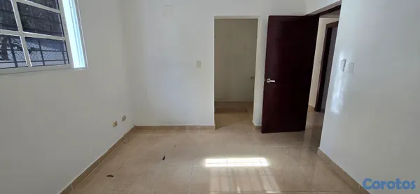 apartamentos - 1er piso en reparto peralta frente a las praderas santiago  8