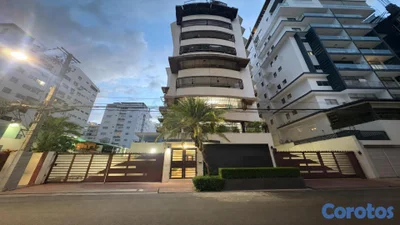 VENDO Penthouse en Naco