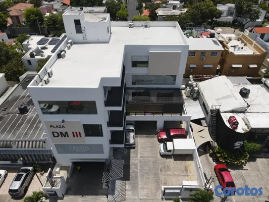 oficinas y locales comerciales -  Local comercial en alquiler en moderna plaza,  la 7