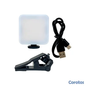 Luz LED para Creación de Contenido con Soporte par
