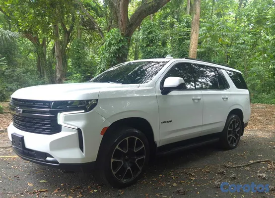 jeepetas y camionetas - CHEVROLET TAHOE RST 2021 | 35,226 MILLAS | US$47,5 13