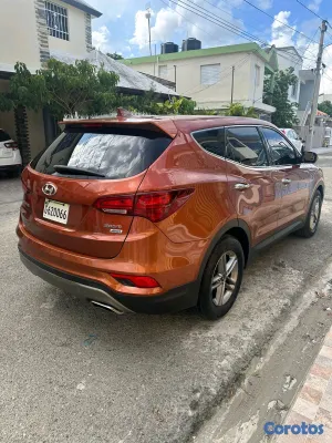 jeepetas y camionetas - hiunday santa fe 2017 5