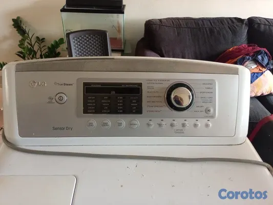 otros electronicos - secadora en buenas condiciones no me cabe en el apt por eso la estoy vendiendo  2