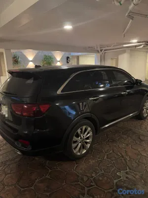 jeepetas y camionetas - Kia Sorento LX 2019 4