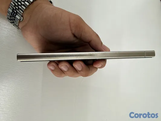 celulares y tabletas - Samsung S24 Ultra 4