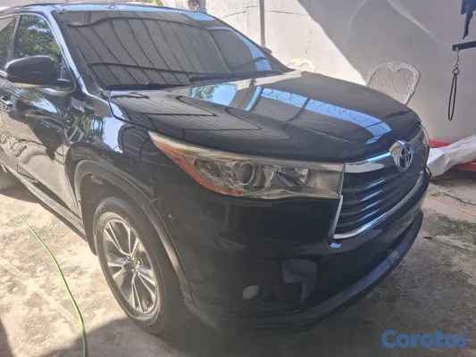 jeepetas y camionetas - vendo Toyota Highlander 2015 por motivo de superación  3