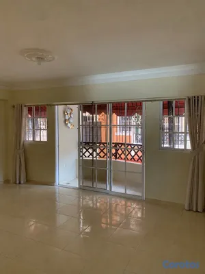 apartamentos - Alma Rosa 2 Apto 3er. piso con 2 parqueos techados. 35k  2