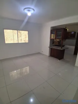 apartamentos - Alquiler en un primer nivel en Evaristo Morales 12