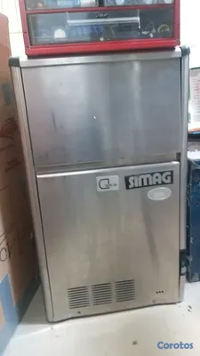 equipos profesionales - Máquina de hielo profesional SIMAG italiana 9