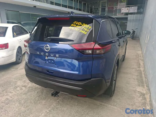 jeepetas y camionetas - Nissan Rogué Sport 2021 9