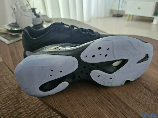 zapatos para hombre - NIKE - Air Jordan 11 CMFT Low negros  3