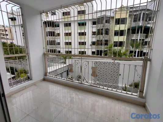 apartamentos -  Apartamento de 136 m² en Mirador Norte |  Cómodos, Ascensor y Parqueos Techados 5
