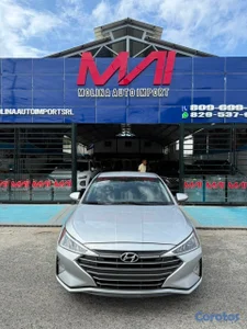Hyundai Elantra SE 2020