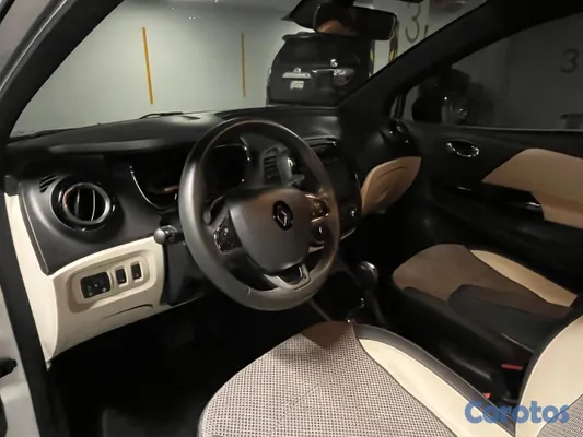 jeepetas y camionetas - Renault Captur 2021 | 24,300 KM | Automática 10
